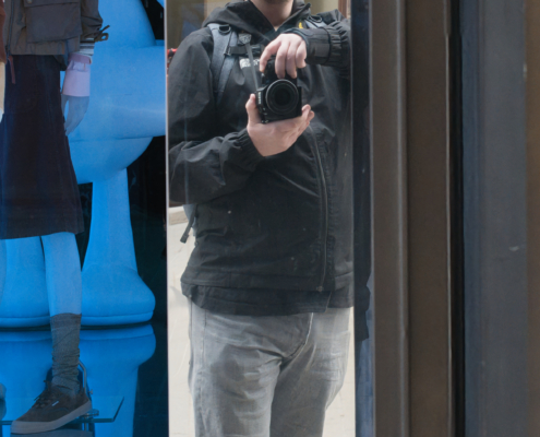 Selbstportrait im Spiegel.